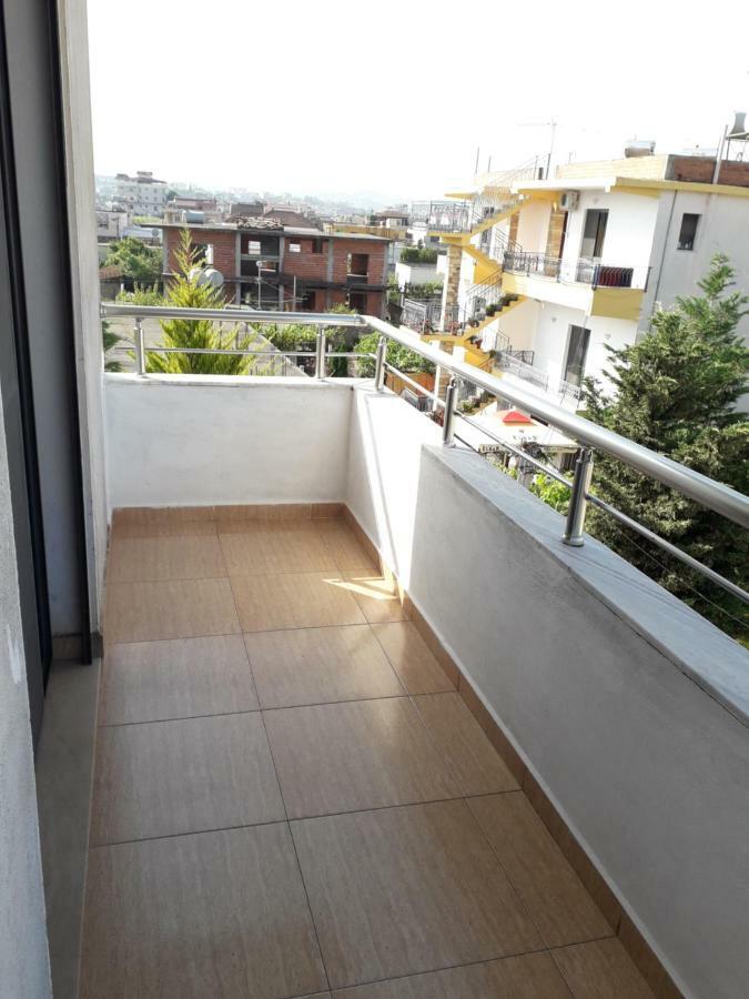 Vila Aliaj Deluxe With 2 & 2 Baths And Garden View * Durres